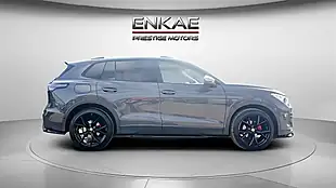 Used 2024 Volkswagen Tiguan Match Grey - Interior and Exterior details 2
