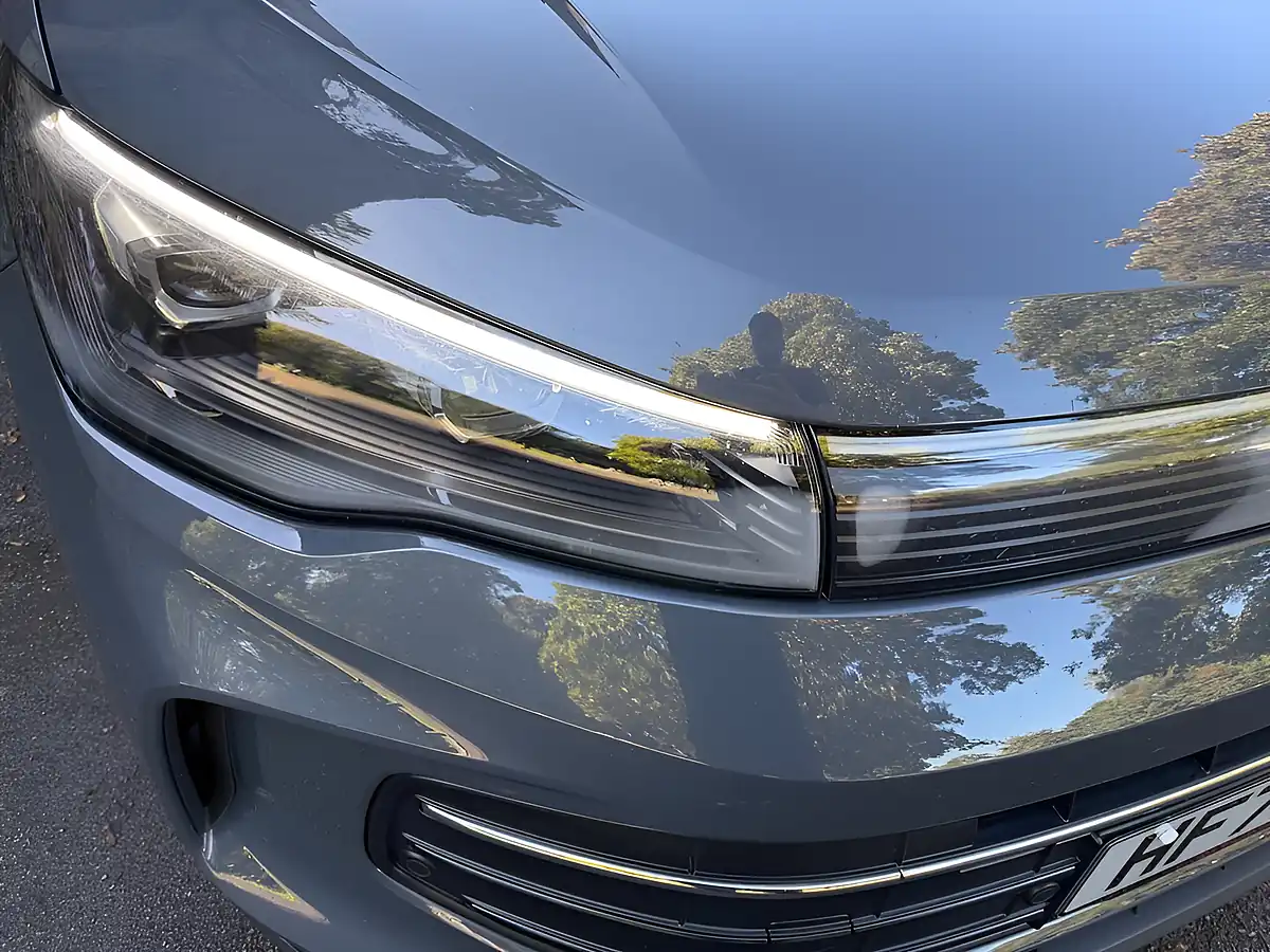 Used 2024 Volkswagen Tiguan Match Grey - Interior and Exterior details 20