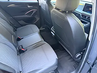 Used 2024 Volkswagen Tiguan Match Grey - Interior and Exterior details 6