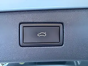 Used 2024 Volkswagen Tiguan Match Silver - Interior and Exterior details 17