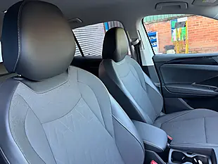 Used 2024 Volkswagen Tiguan Match Silver - Interior and Exterior details 5