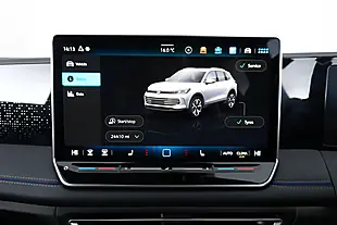 Used 2024 Volkswagen Tiguan R-Line Black - Interior and Exterior details 16