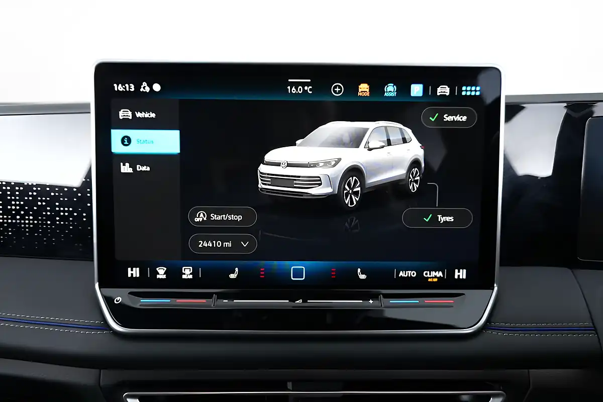 Used 2024 Volkswagen Tiguan R-Line Black - Interior and Exterior details 16