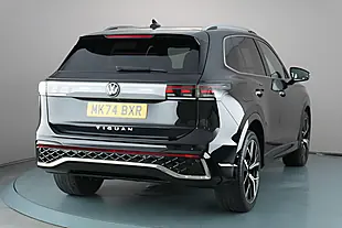 Used 2024 Volkswagen Tiguan R-Line Black - Interior and Exterior details 8