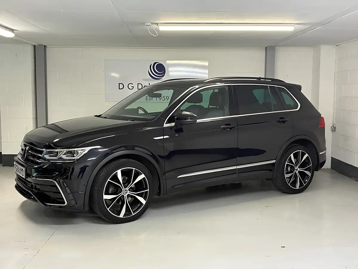 Used 2024 Volkswagen Tiguan R-Line Edition Black - Interior and Exterior details 5