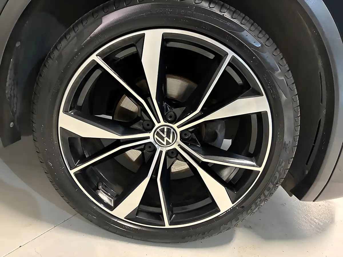 Used 2024 Volkswagen Tiguan R-Line Edition Black - Interior and Exterior details 6