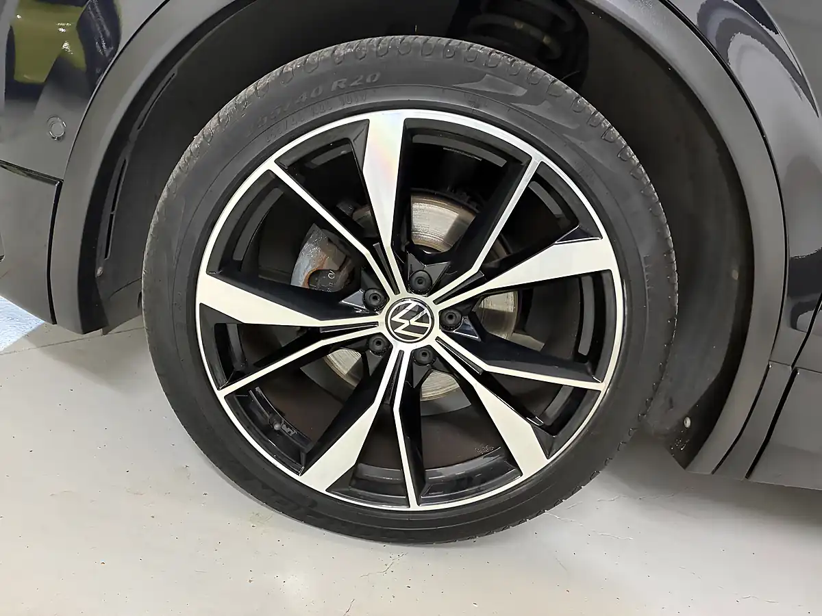 Used 2024 Volkswagen Tiguan R-Line Edition Black - Interior and Exterior details 9