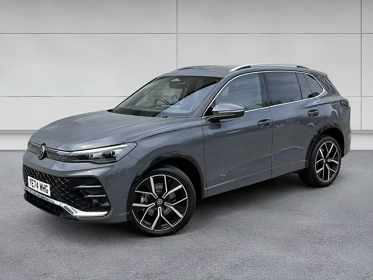 Used 2024 Volkswagen Tiguan R-Line Grey - Interior and Exterior details 2
