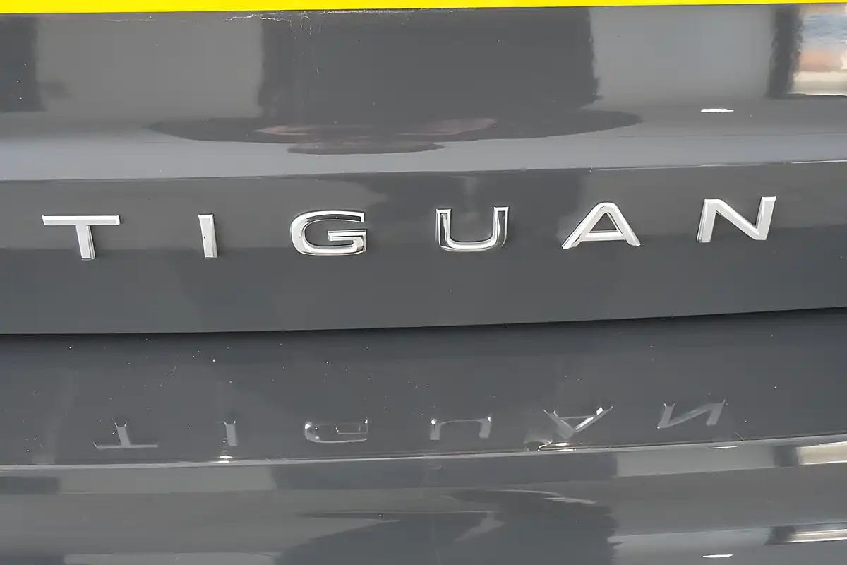 Used 2024 Volkswagen Tiguan R-Line Grey - Interior and Exterior details 20