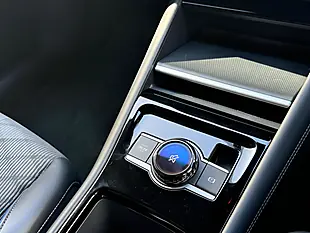 Used 2024 Volkswagen Tiguan R-Line Silver - Interior and Exterior details 15