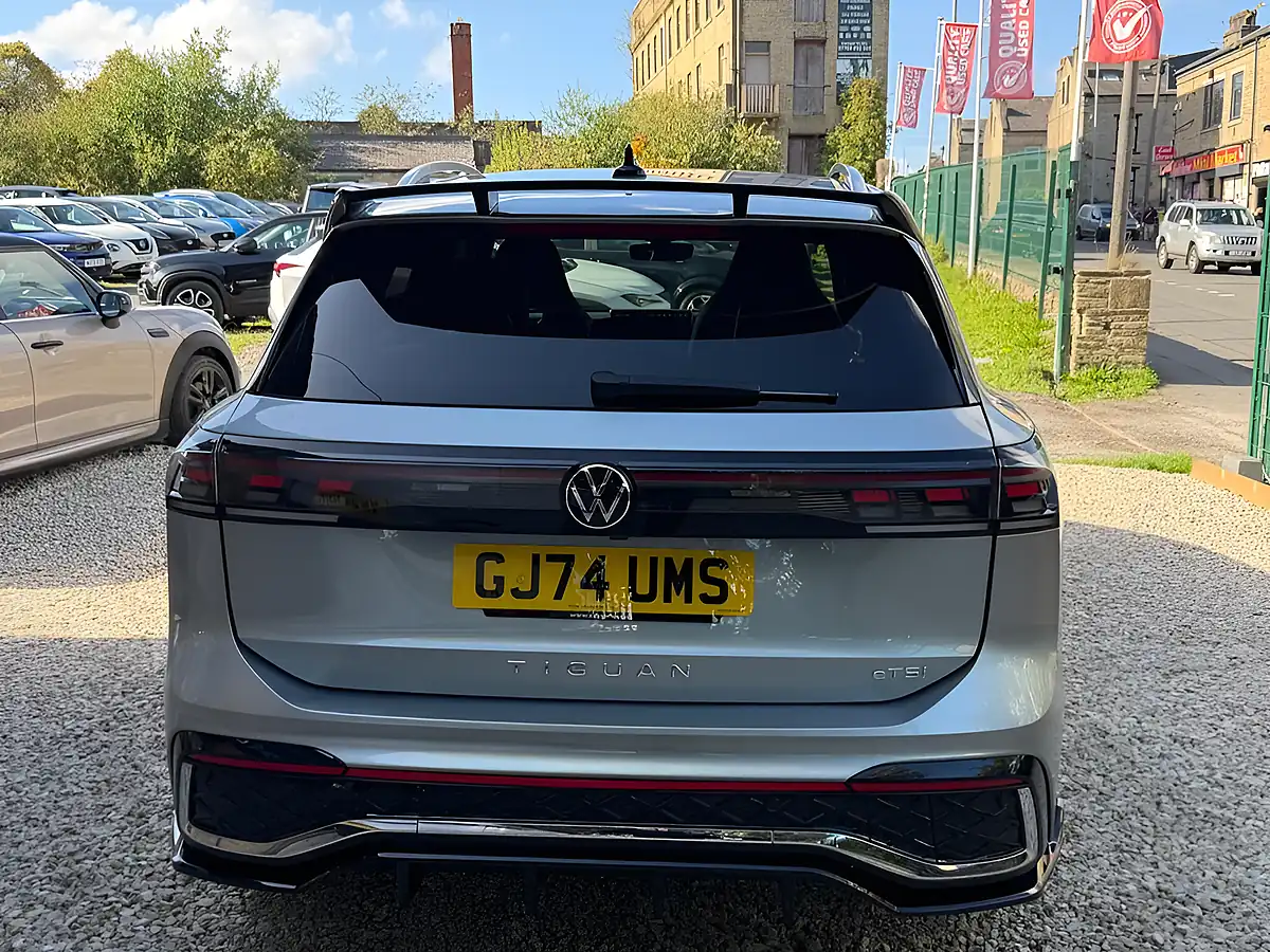 Used 2024 Volkswagen Tiguan R-Line Silver - Interior and Exterior details 6