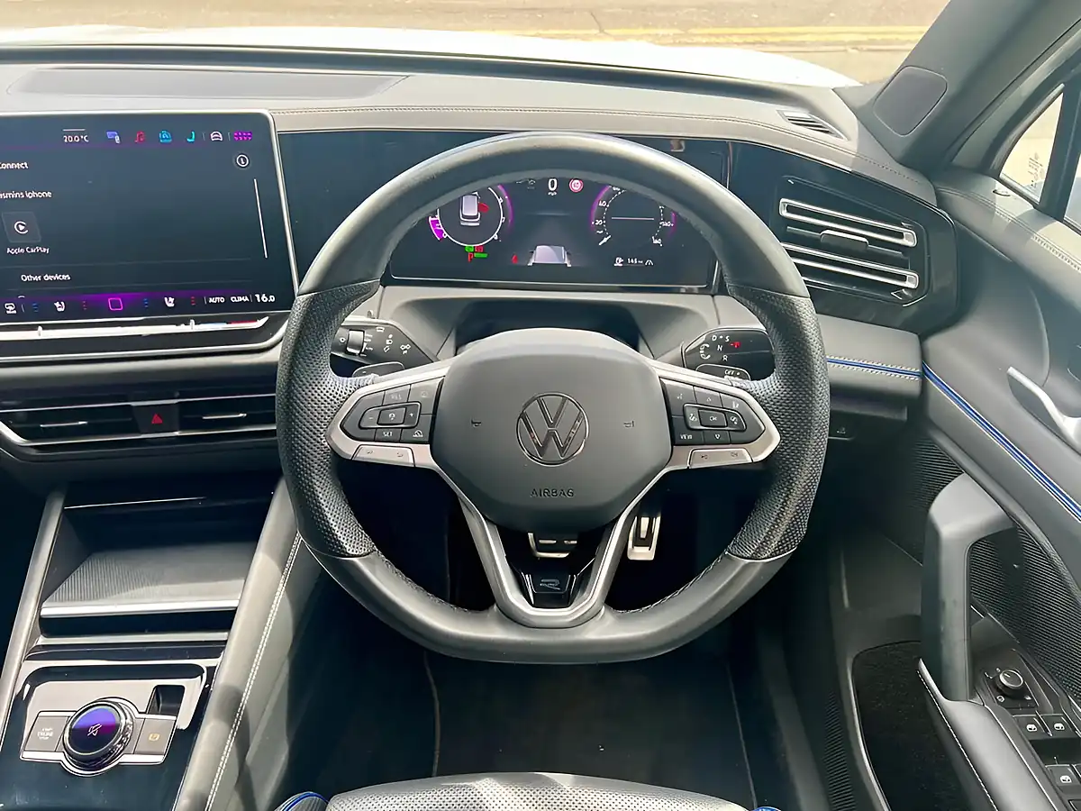 Used 2024 Volkswagen Tiguan R-Line White - Interior and Exterior details 15