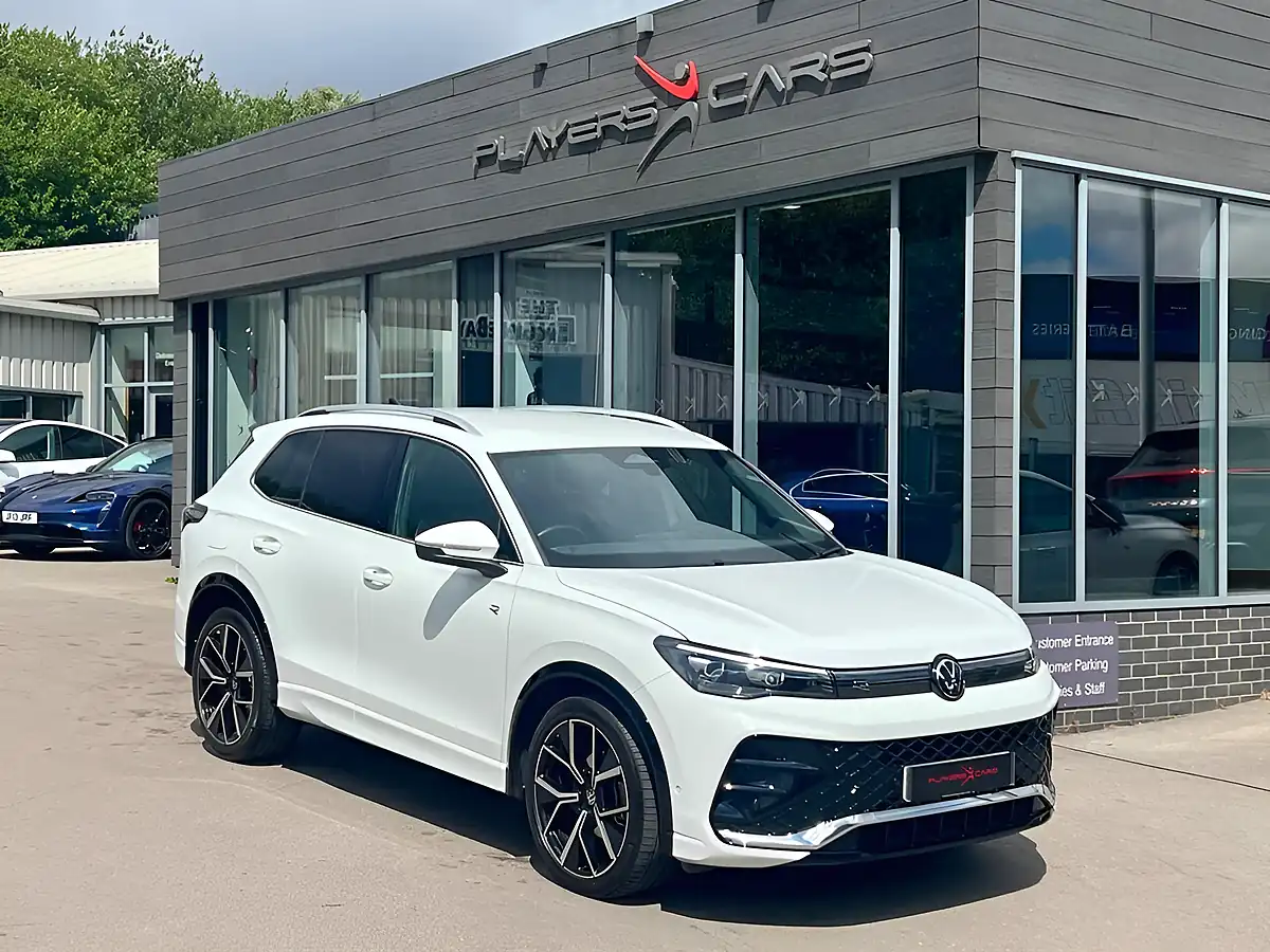 Used 2024 Volkswagen Tiguan R-Line White - Interior and Exterior details 2