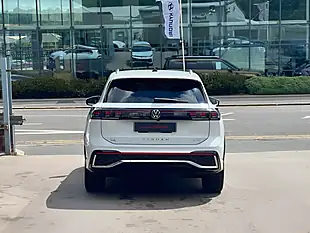 Used 2024 Volkswagen Tiguan R-Line White - Interior and Exterior details 20