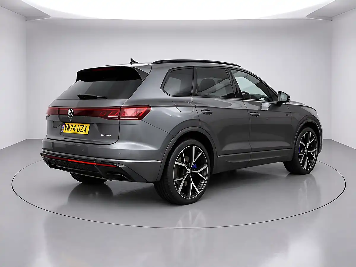 Used 2024 Volkswagen Touareg R Grey - Interior and Exterior details 3