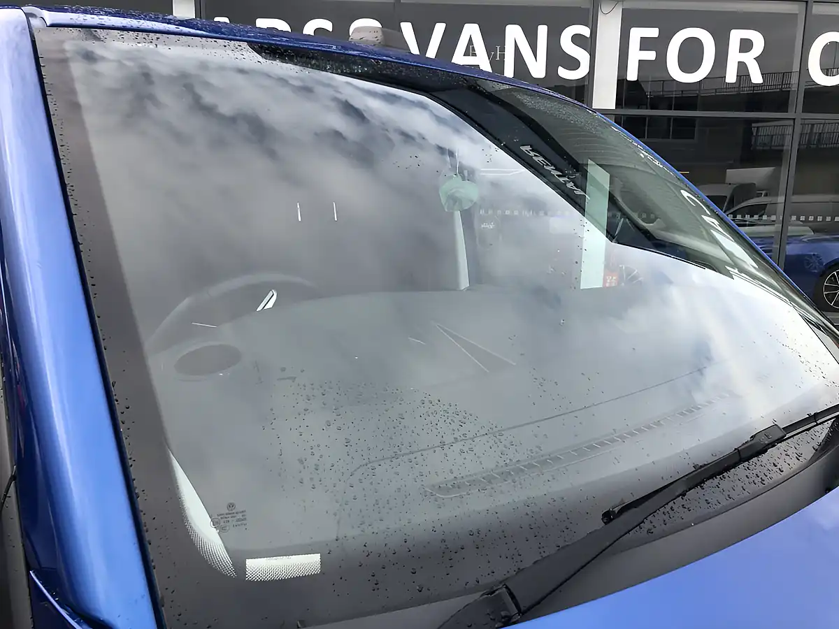 Used 2024 Volkswagen Transporter Highline Kombi Blue - Interior and Exterior details 15