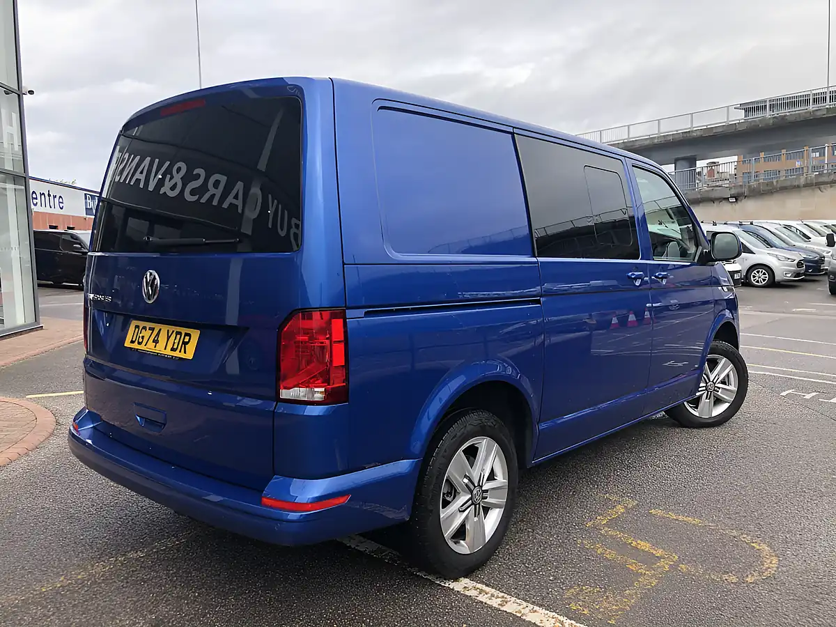Used 2024 Volkswagen Transporter Highline Kombi Blue - Interior and Exterior details 18