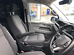 Used 2024 Volkswagen Transporter Highline Kombi Blue - Interior and Exterior details 6