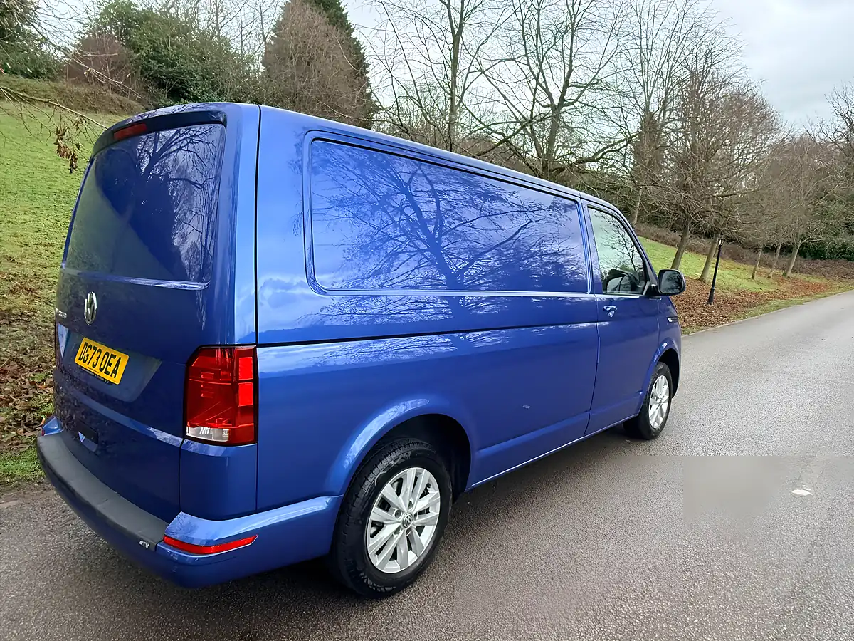 Used 2024 Volkswagen Transporter Highline Ravenna Blue - Interior and Exterior details 3