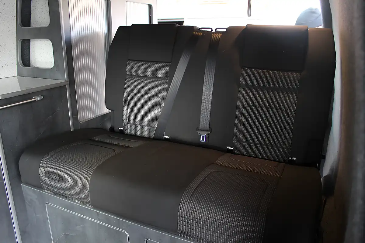 Used 2024 Volkswagen Transporter Highline White - Interior and Exterior details 17