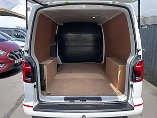 Used 2024 Volkswagen Transporter Highline White - Interior and Exterior details 11