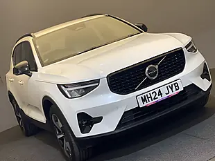 Used 2024 Volvo XC40 Plus Dark (nq) White - Interior and Exterior details 20
