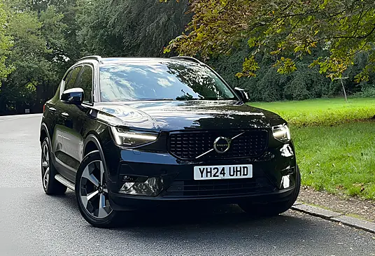 2024 Volvo XC40 Ultimate B4 MHEV
