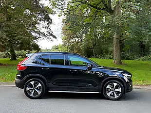 Used 2024 Volvo XC40 Ultimate Onyx Black - Interior and Exterior details 9