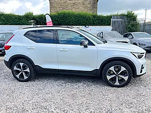 Used 2024 Volvo XC40 Ultra Dark White - Interior and Exterior details 9