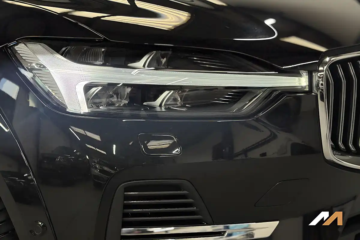 Used 2024 Volvo XC60 Ultra Bright Onyx Black - Interior and Exterior details 17