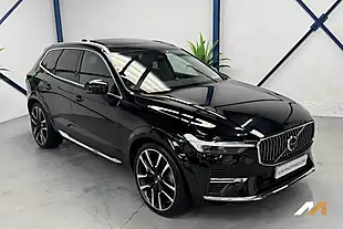 Used 2024 Volvo XC60 Ultra Bright Onyx Black - Interior and Exterior details 7