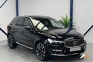 Used 2024 Volvo XC60 Ultra Bright Onyx Black - Interior and Exterior details 9