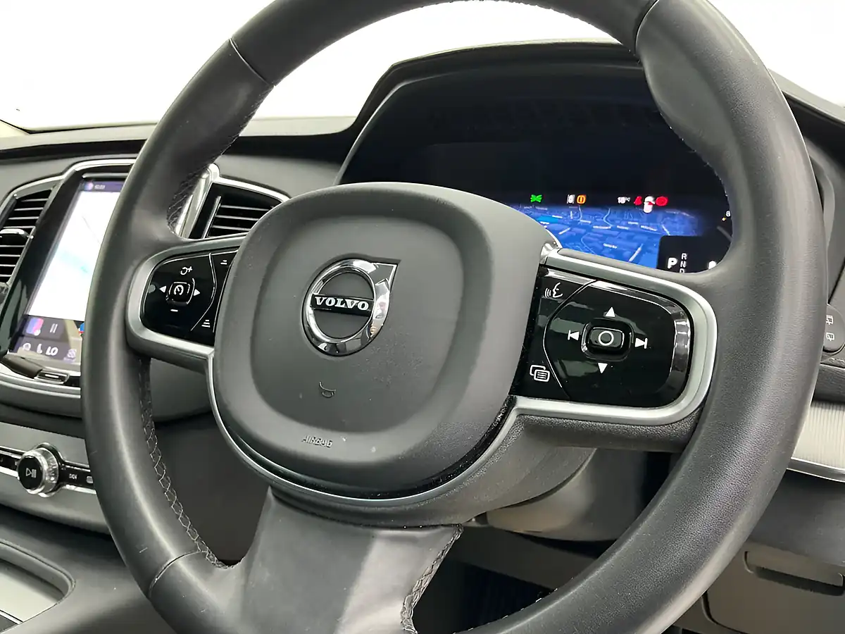 Used 2024 Volvo XC90 Plus Vapour Grey - Interior and Exterior details 15