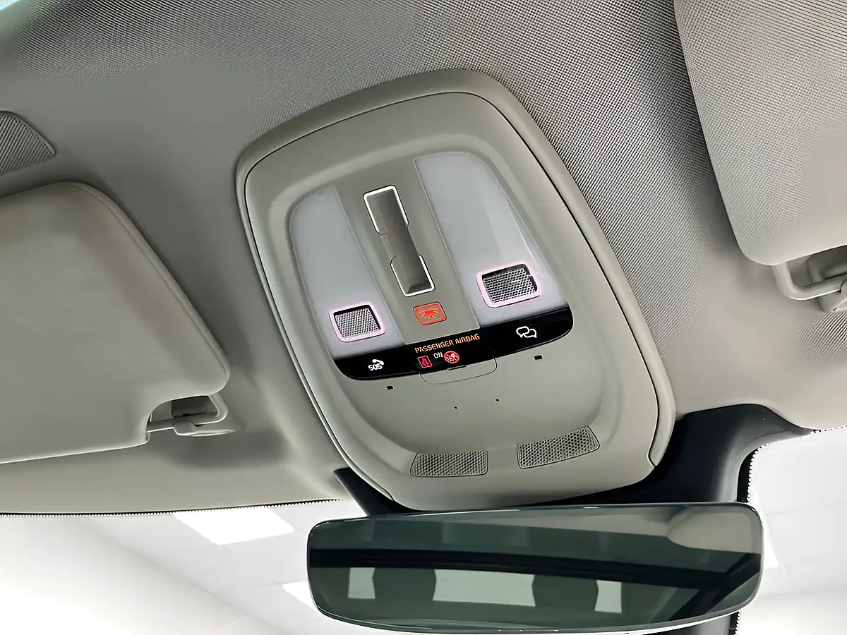 Used 2024 Volvo XC90 Plus Vapour Grey - Interior and Exterior details 19