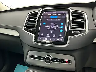 Used 2024 Volvo XC90 Plus Vapour Grey - Interior and Exterior details 20