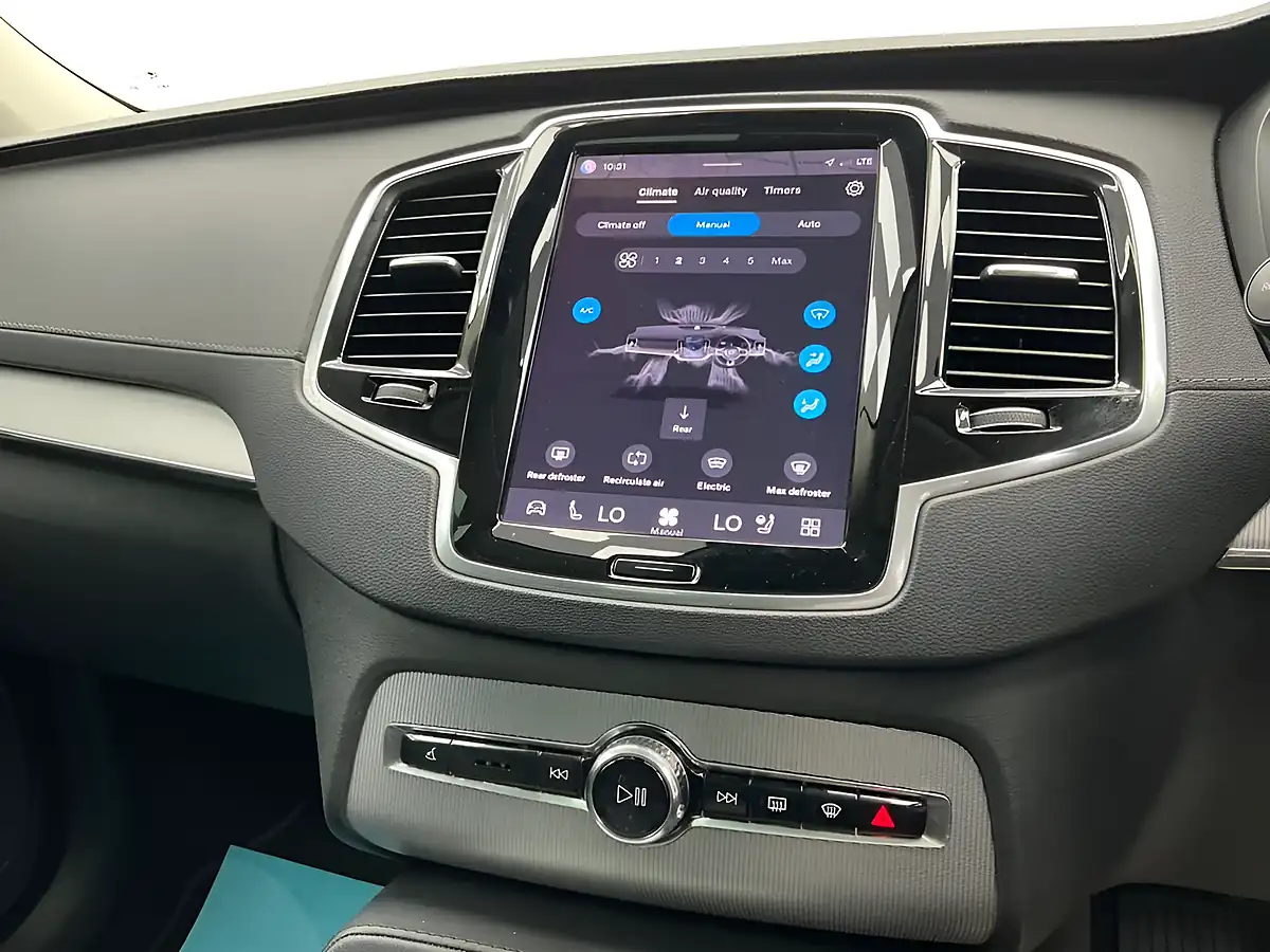 Used 2024 Volvo XC90 Plus Vapour Grey - Interior and Exterior details 20