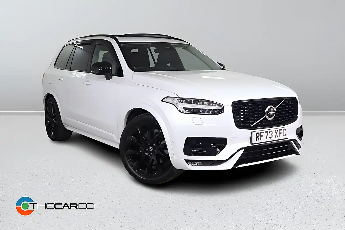 Used 2024 Volvo XC90 Ultimate Dark White - Front View
