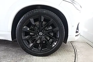 Used 2024 Volvo XC90 Ultimate Dark White - Interior and Exterior details 15
