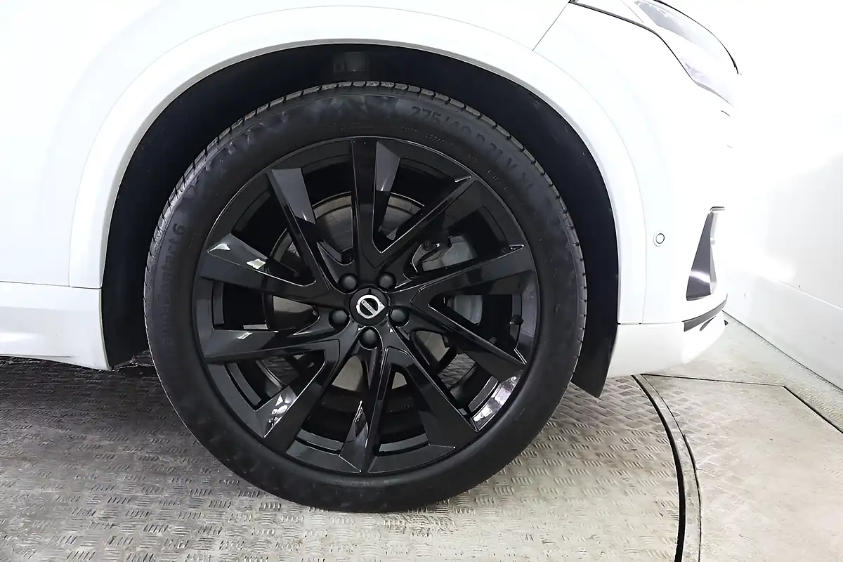 Used 2024 Volvo XC90 Ultimate Dark White - Interior and Exterior details 15