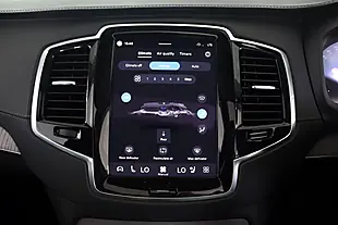Used 2024 Volvo XC90 Ultimate Dark White - Interior and Exterior details 17