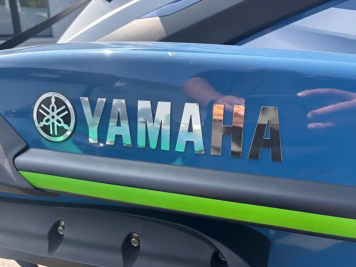 Used 2024 Yamaha Fx Fxcruiser - Interior and Exterior details 13