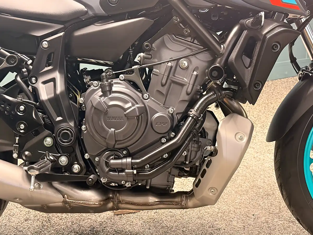 Used 2024 Yamaha MT-07 Hyper-Naked Grey - Interior and Exterior details 12