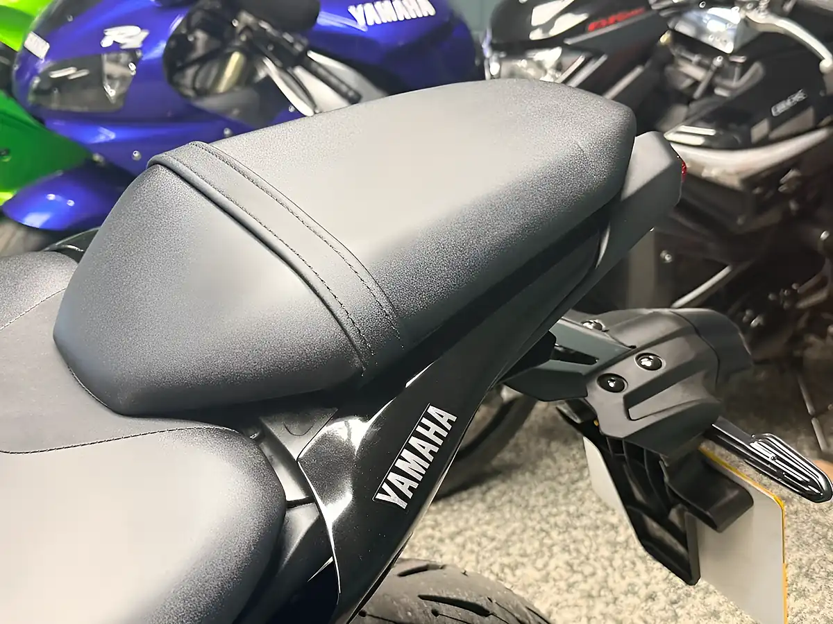 Used 2024 Yamaha MT-07 Hyper-Naked Grey - Interior and Exterior details 14
