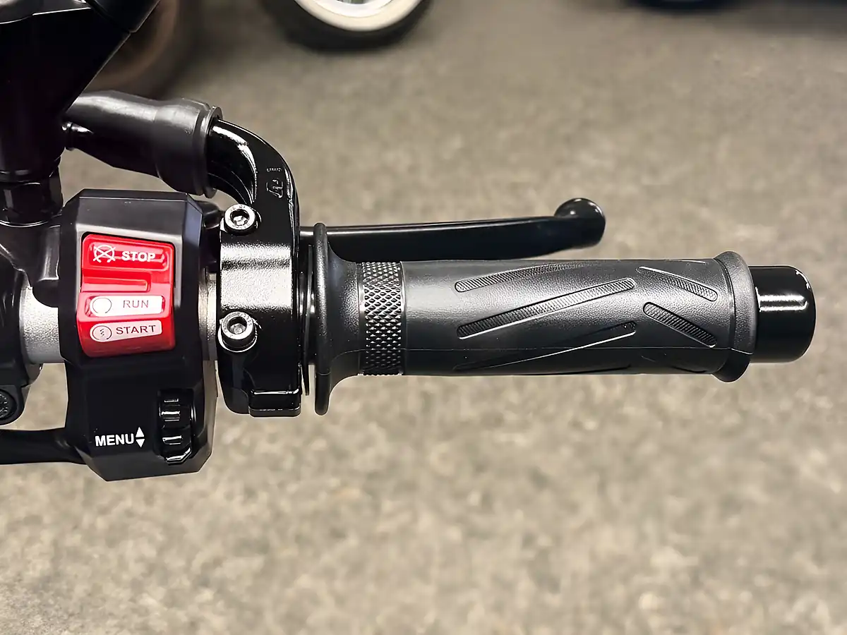 Used 2024 Yamaha MT-07 Hyper-Naked Grey - Interior and Exterior details 16