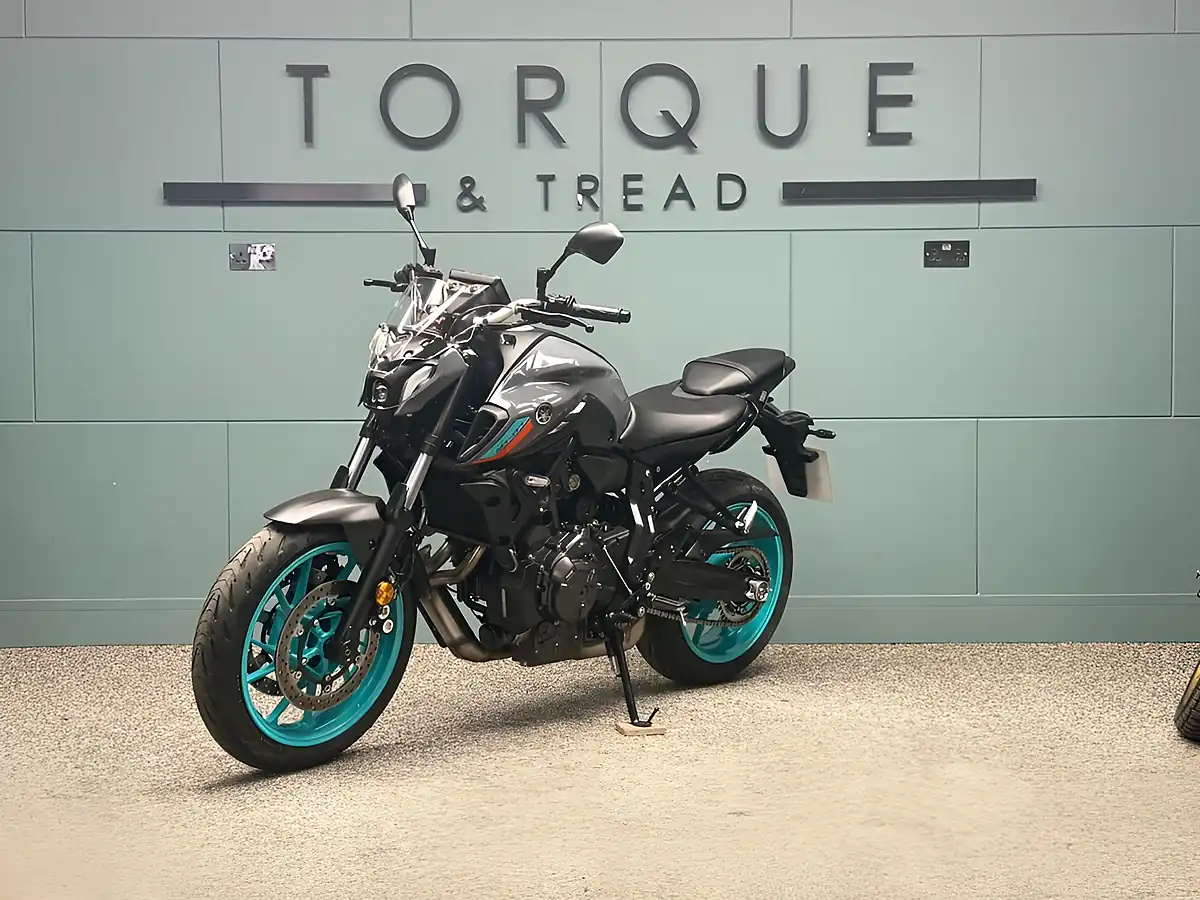 Used 2024 Yamaha MT-07 Hyper-Naked Grey - Interior and Exterior details 9