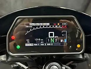 Used 2024 Yamaha MT-10 1000 Hyper-Naked Grey - Interior and Exterior details 3