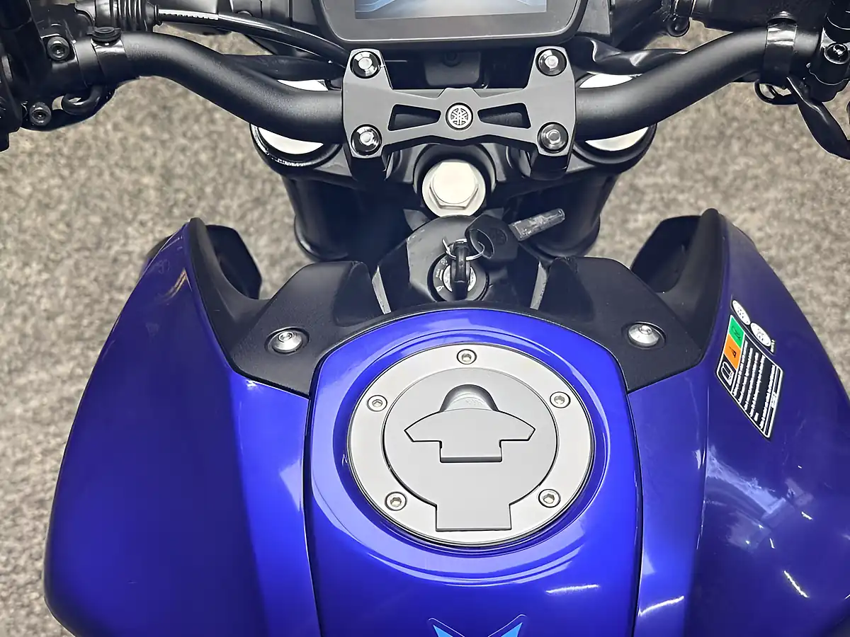 Used 2024 Yamaha MT-125 Naked Blue - Interior and Exterior details 17