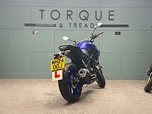 Used 2024 Yamaha MT-125 Naked Blue - Interior and Exterior details 4