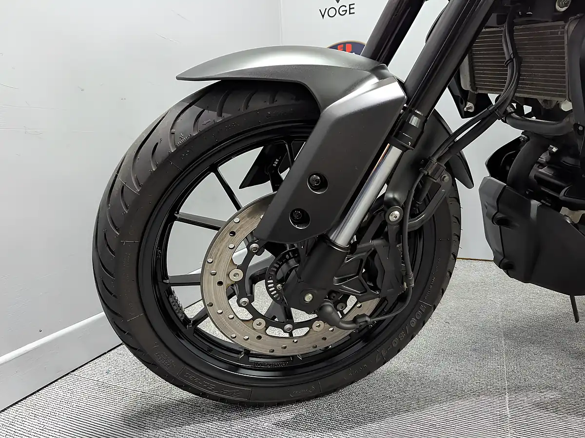 Used 2024 Yamaha MT125 Black - Interior and Exterior details 12