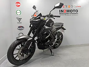 Used 2024 Yamaha MT125 Black - Interior and Exterior details 13